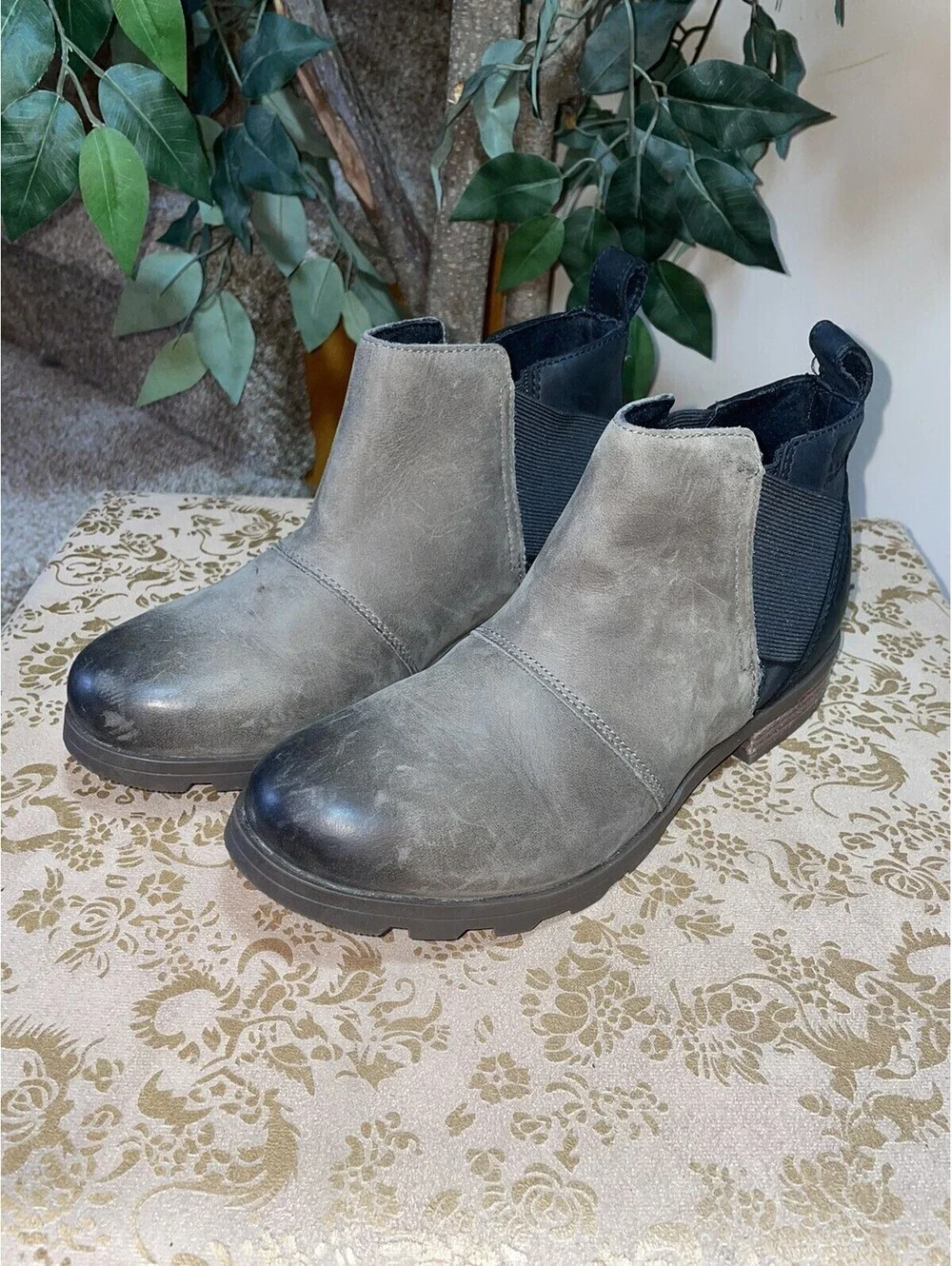 Sorel Emelie Chelsea Boot Quarry/Black Size 6